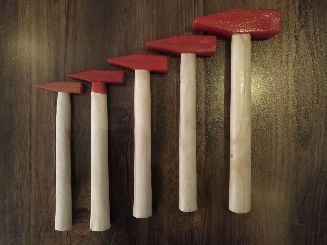 چکش دسته چوبی