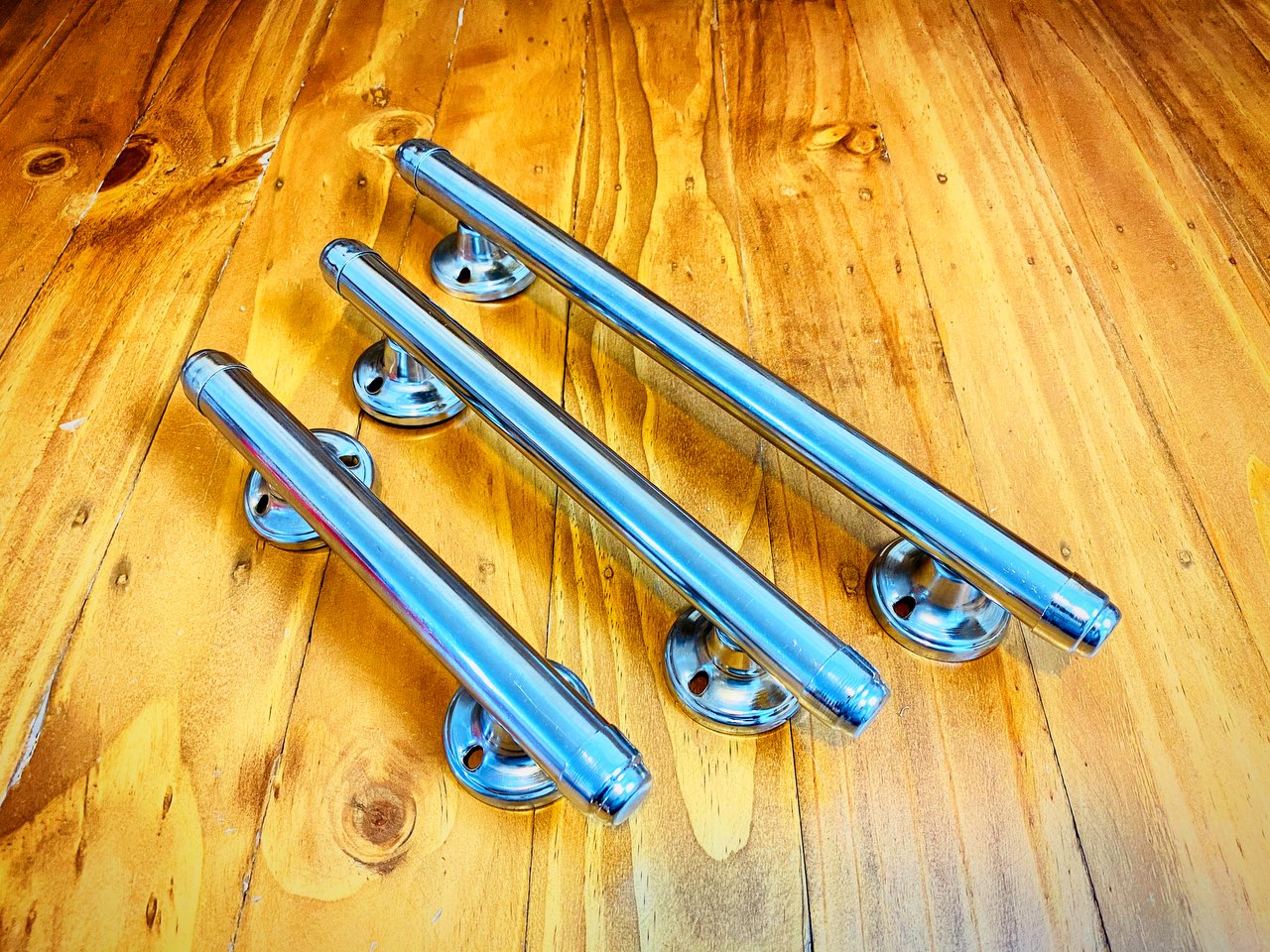 دستگيره سالمنديجنس عااالي٢٥ سانت 