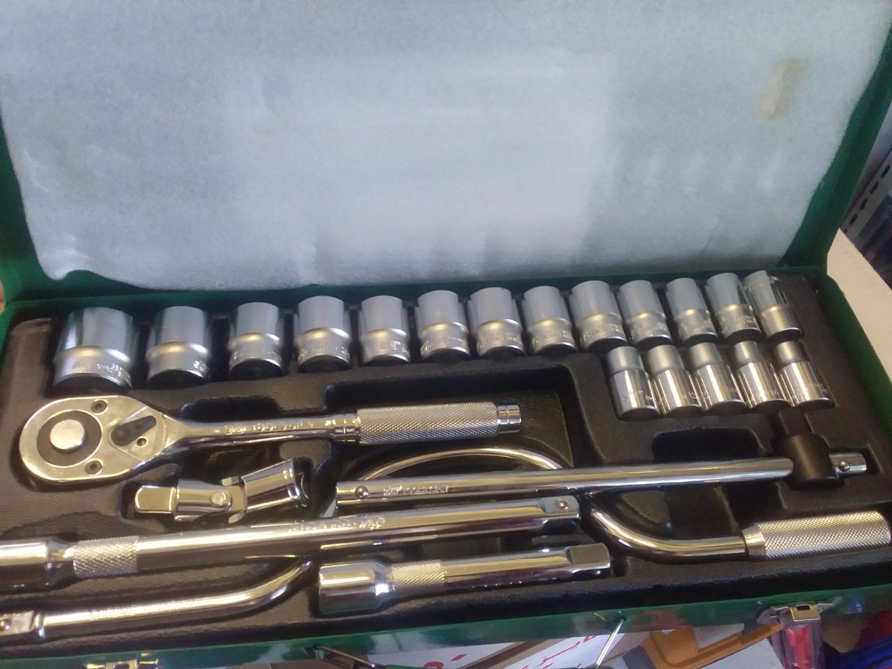 جعبه بکس 24 پارچه سفید باضمانت کی