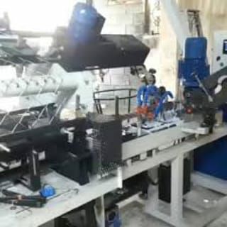 فروش انواع ماشین الات فنس بافی با ی
