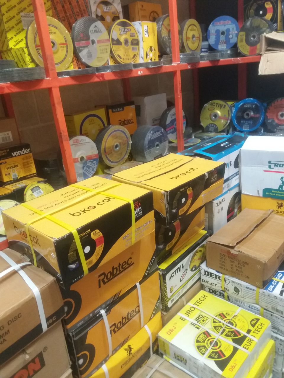 پخش سنگ " کاووسی "بزرگترین مجموعه