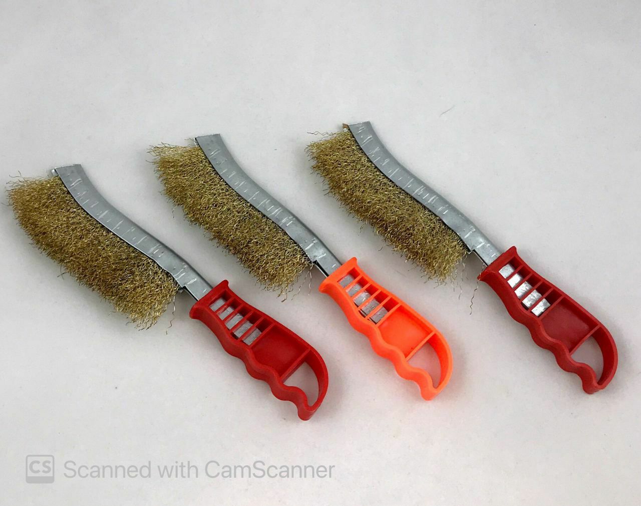 ️ فرچه سیمی‌ طلایی ️قیمت : ۱۳۵/۰