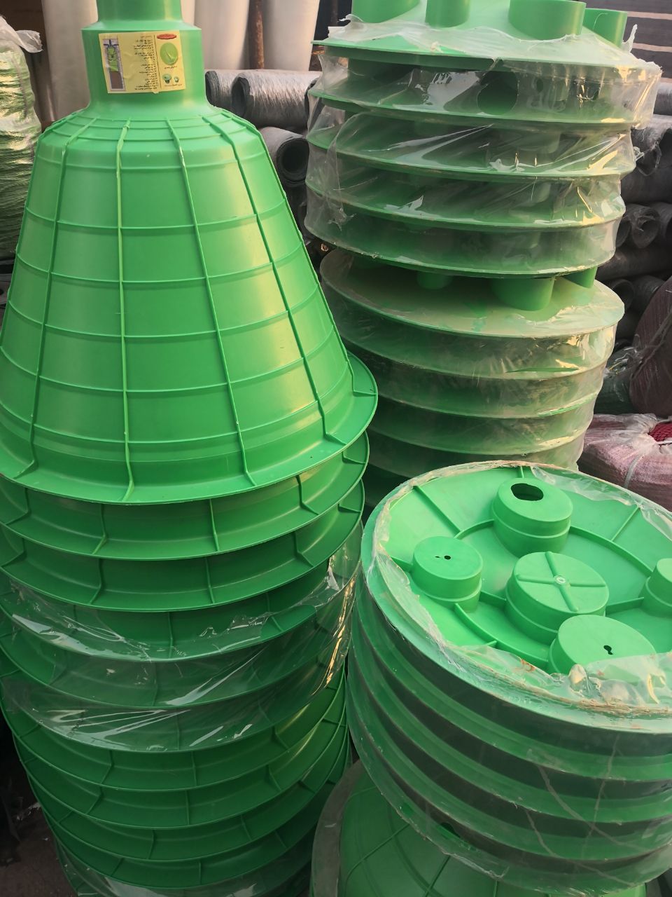 پخش کریمی خوشحال?گلدانی چاه کوچک 