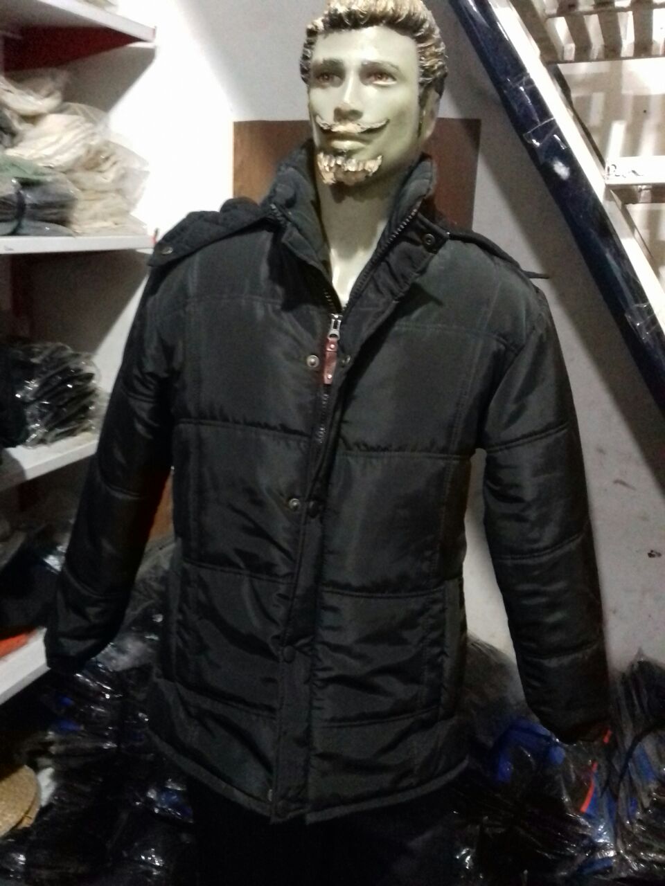 کاپشن خز دار کلاه دار جنس عالی دوخت