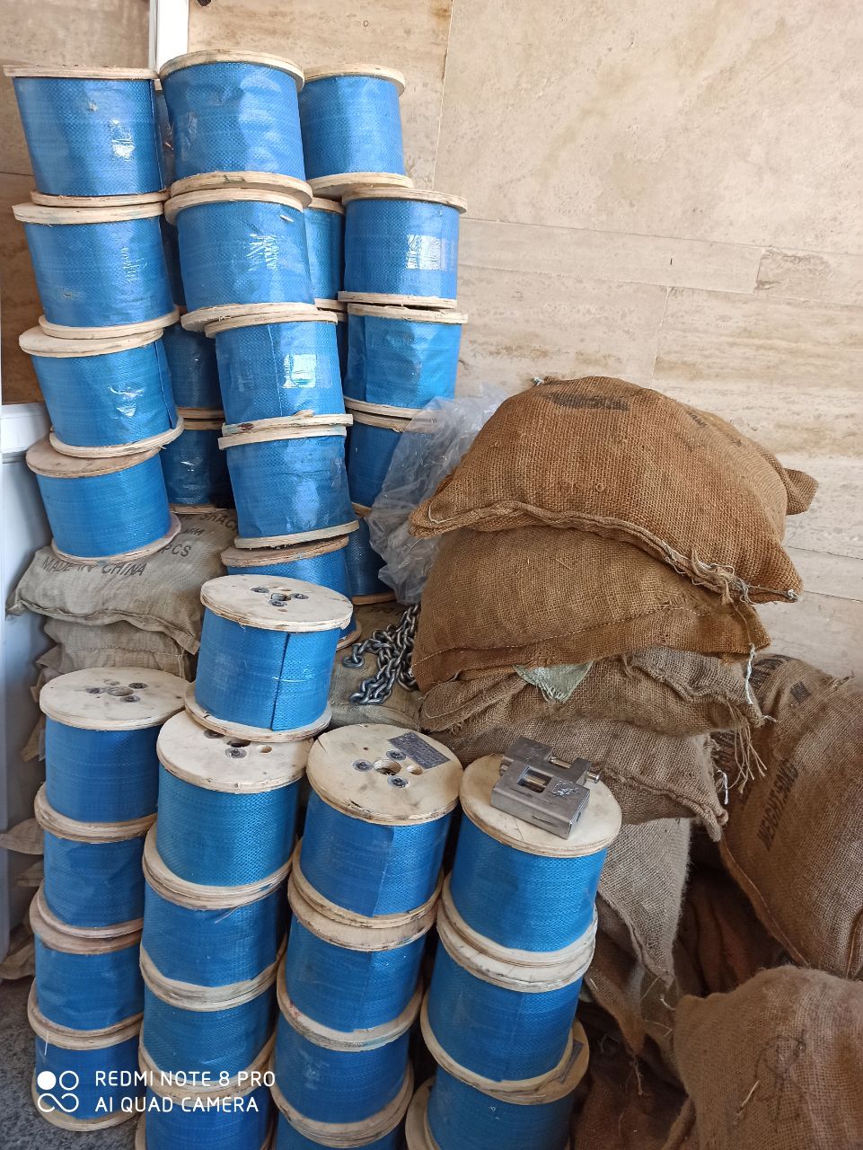 پخش دسته اول محصولات زير در خدمت ه