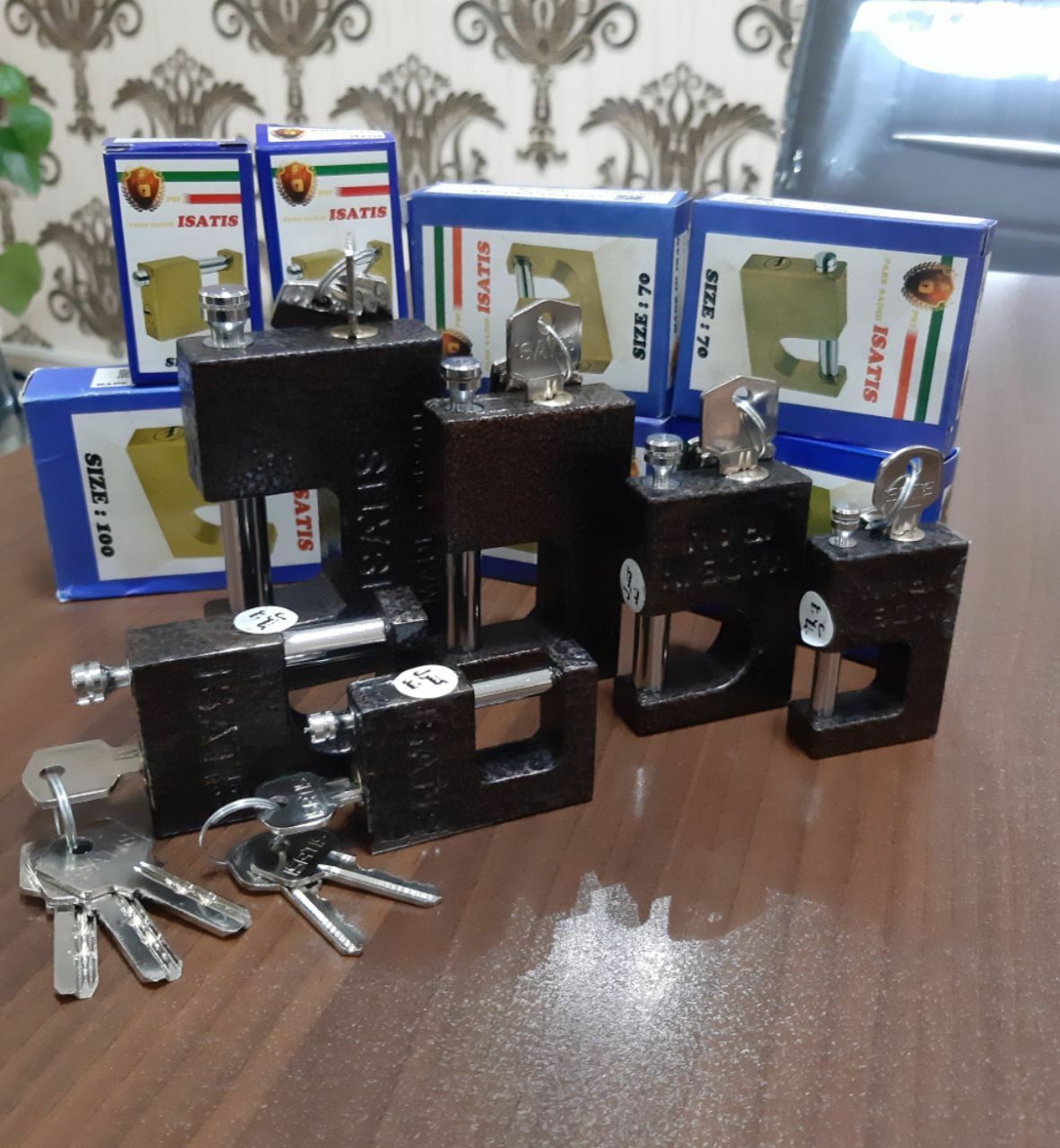 قفل کتابی چکشی ایساتیسسایز: 60,70,