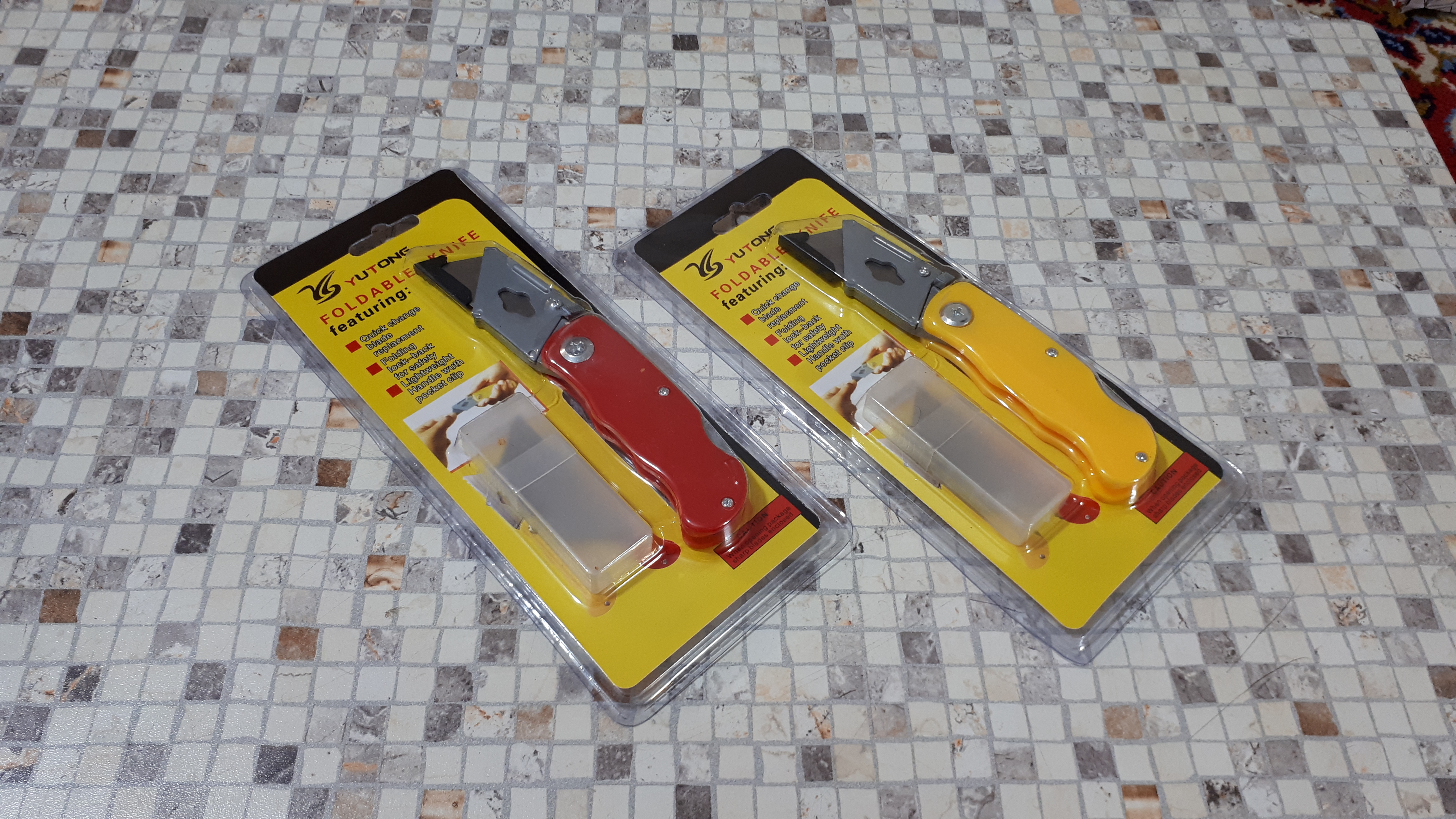 کاتر چاقویی