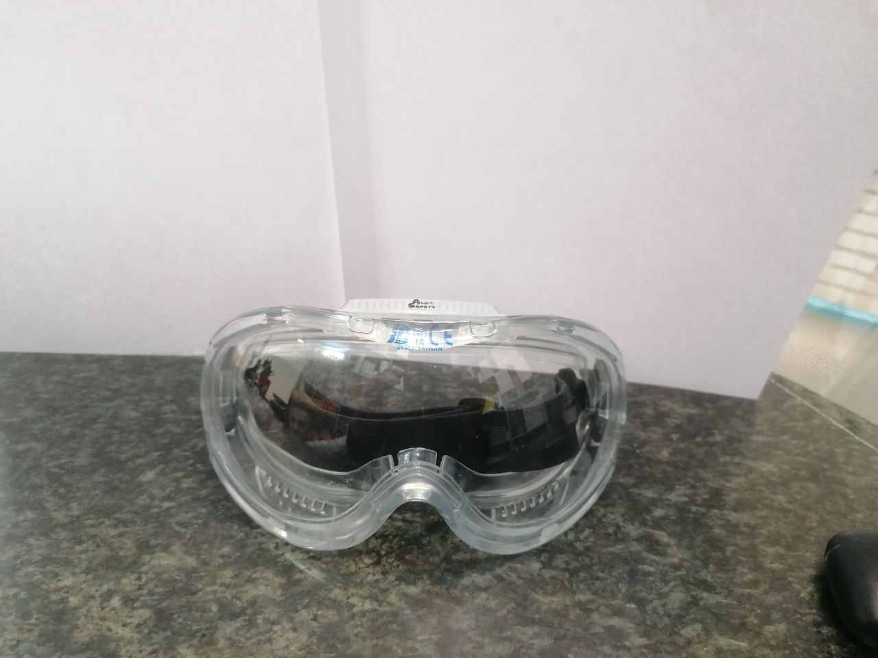 عینک آلبا ضد بخار درجه یک کیفیت عال