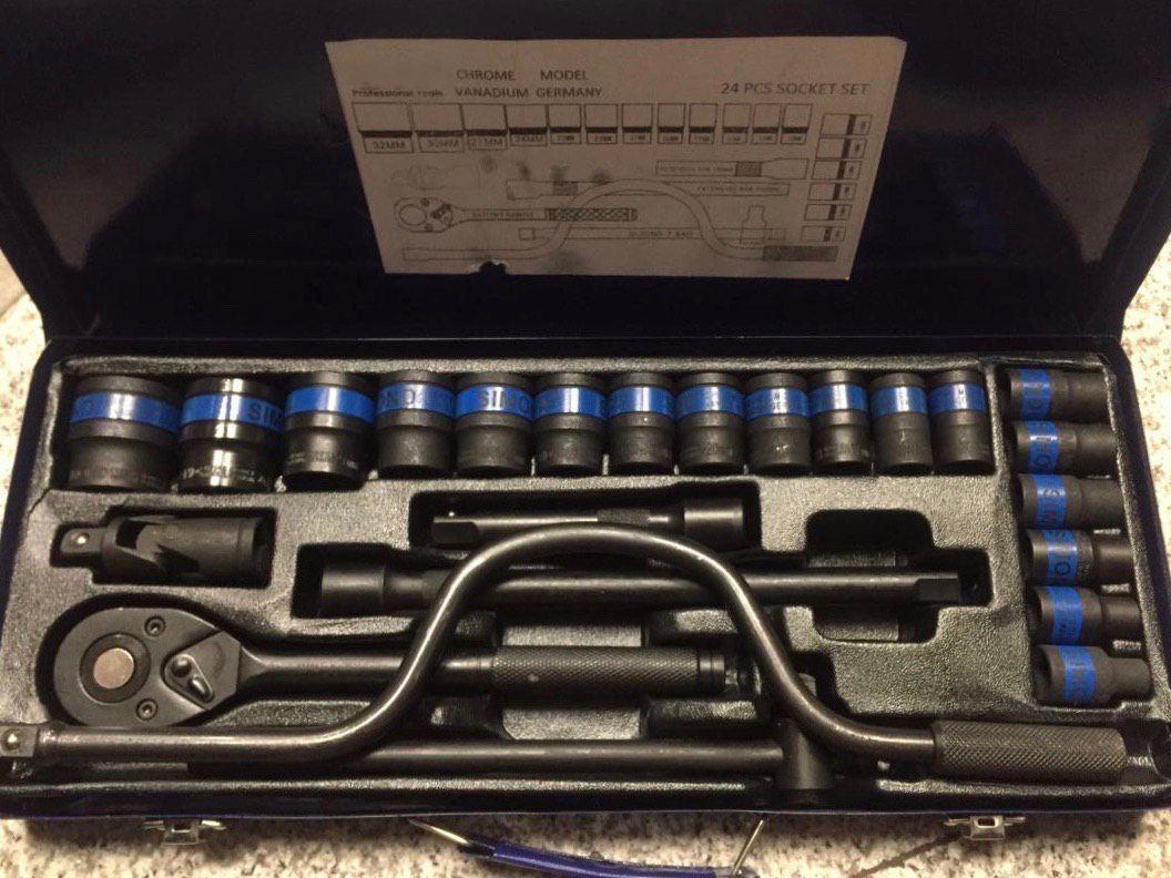 جعبه بکس فلزی 24 پارچه