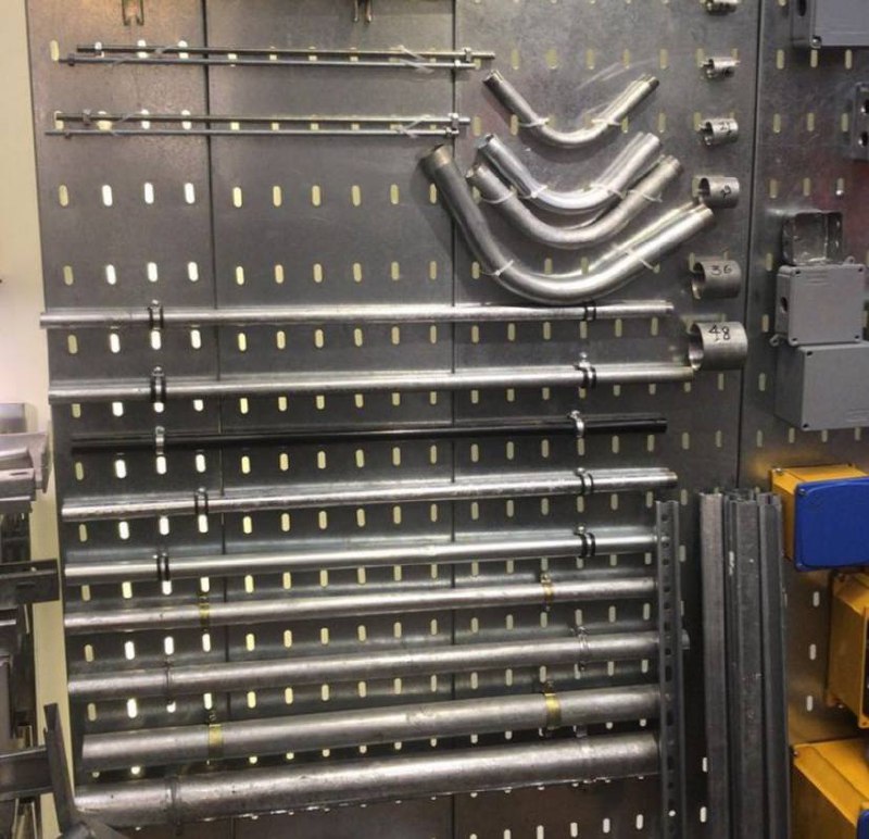 ‎تولید وساخت انواع سینی کابل ونردبا