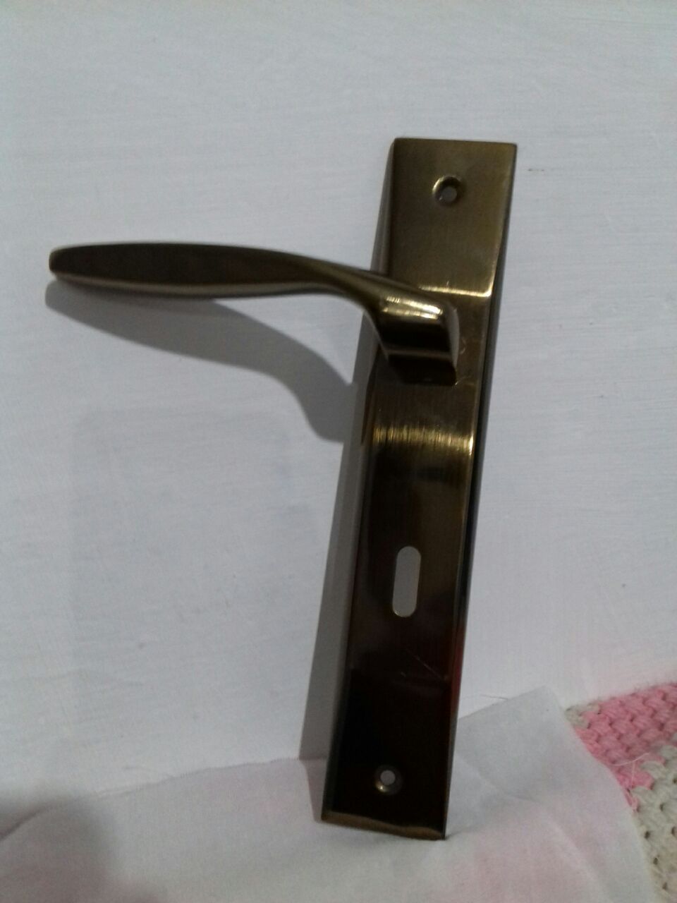 تولید دستگیره پلاک های ممتاز فوک