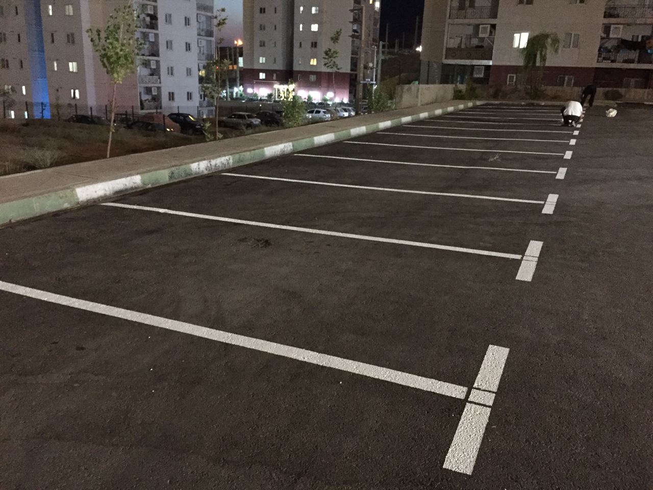 خط کشی و رنگ آمیزی