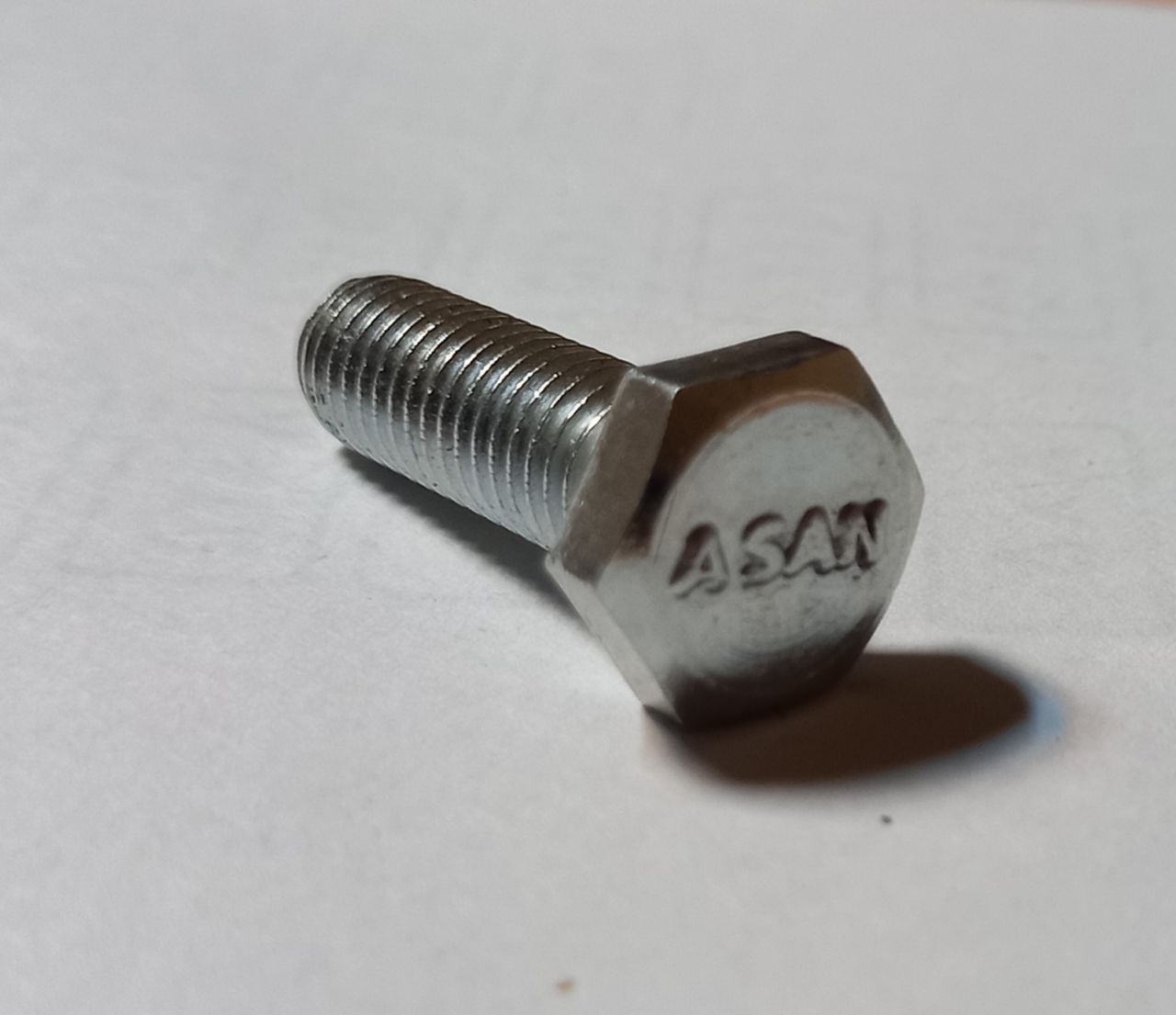 ??تولید کننده انواع پیچ های آچاری ش