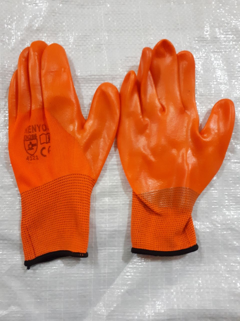 دستکش ژله ای کنیوسکیفیت عالیقیمت 