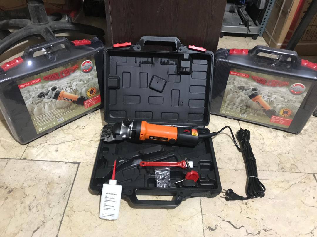 قیچی پشم زن برقی برندمرسل دیمردار