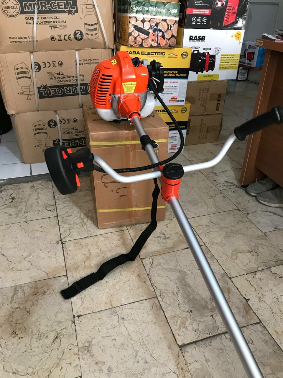  فروشگاه ابزار حرفه‌ای #علفزن_د