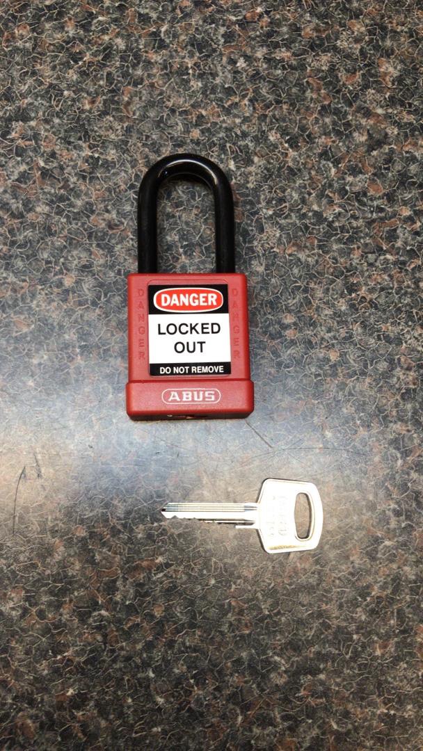 قفل و چفت ضد برق آلمانی موجود 0216