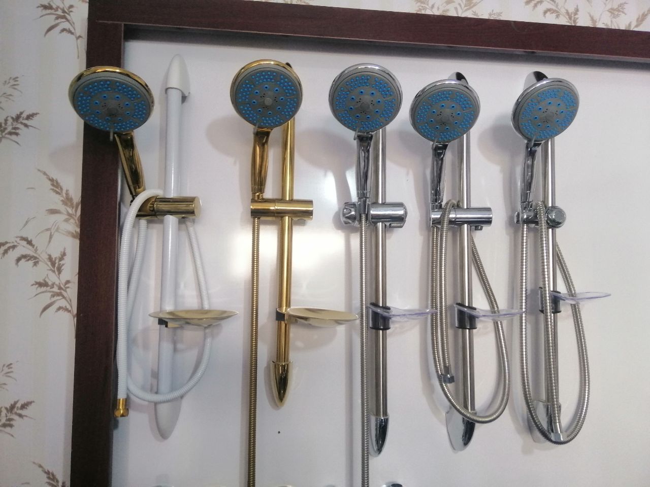 فلاش تانک علم یونیکا علم یونی ورس