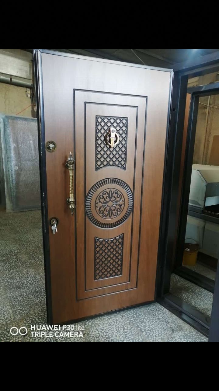 صنعت درب شایستهتولیدکننده درب ضدسر