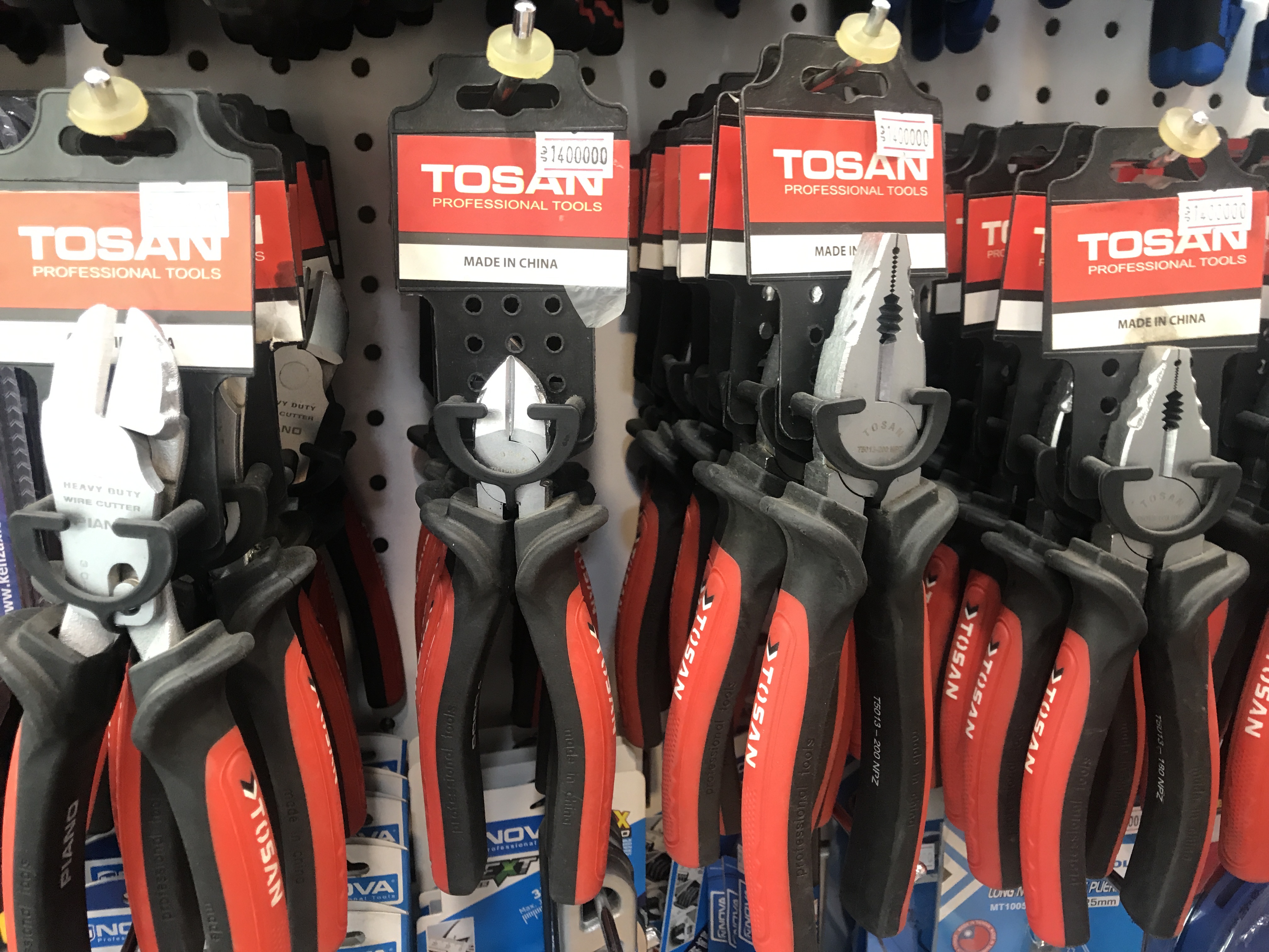 انبر دست tosan