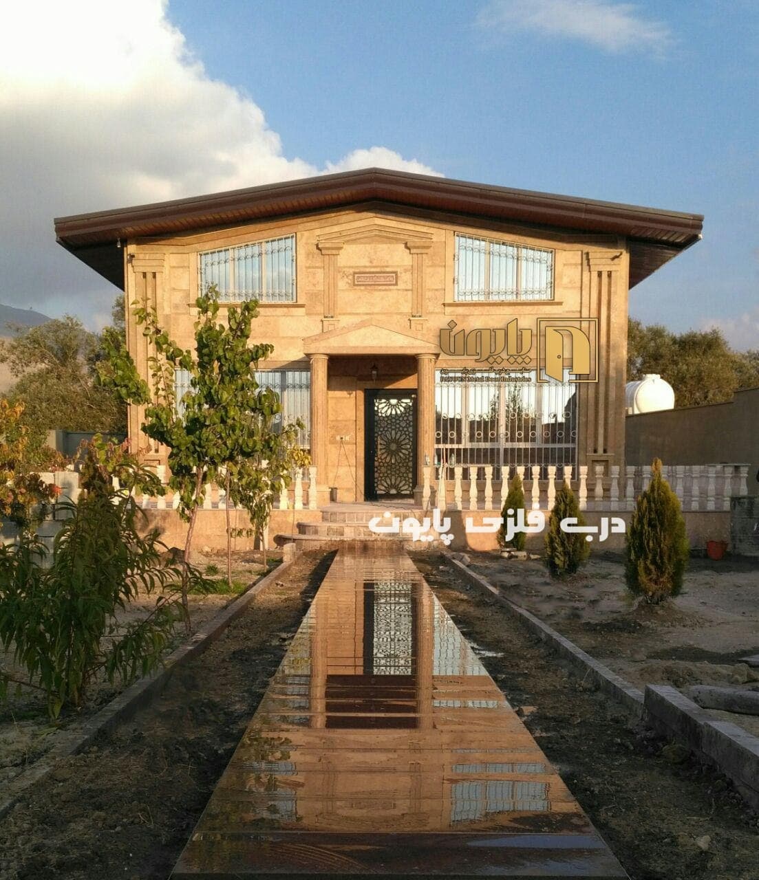 در طرح 038 درب فلزی پایون از گره چی