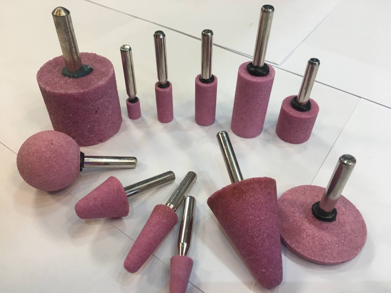 انواع سنگ های انگشتی درسایز های مخت