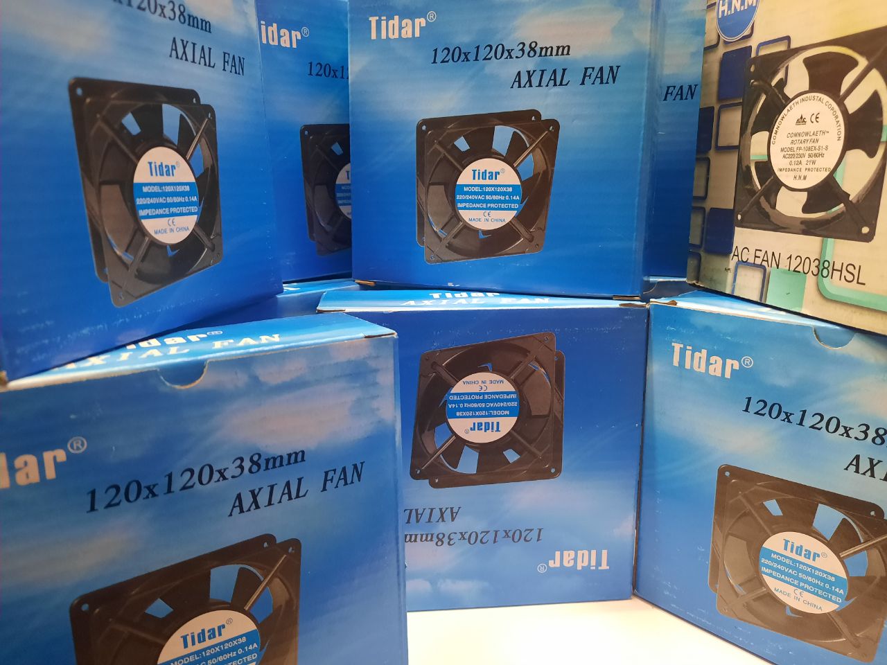 (فروش عمده و تکی انواع فن) برا