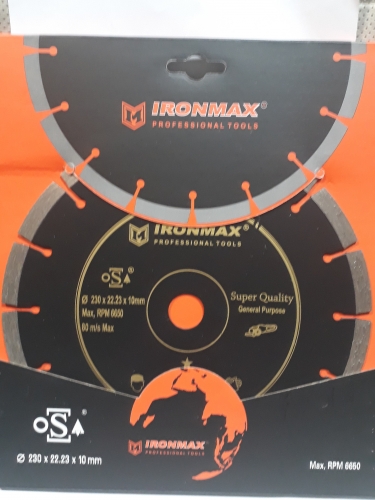 گرانیت بر ۲۳۰ آیرونمکس