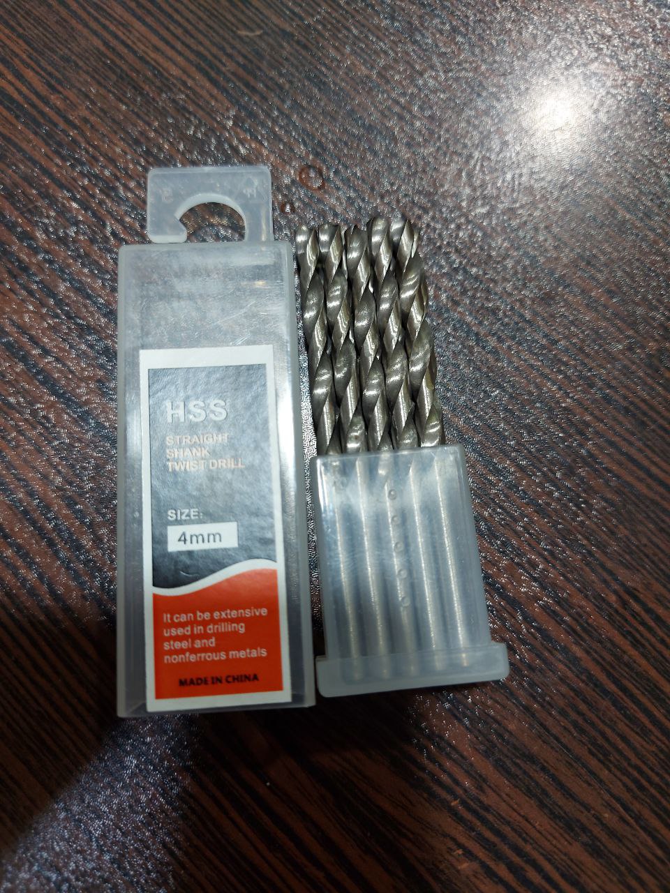 مته آهن سایز ۴ سفیدهر کارتن ۳۰۰۰ ع