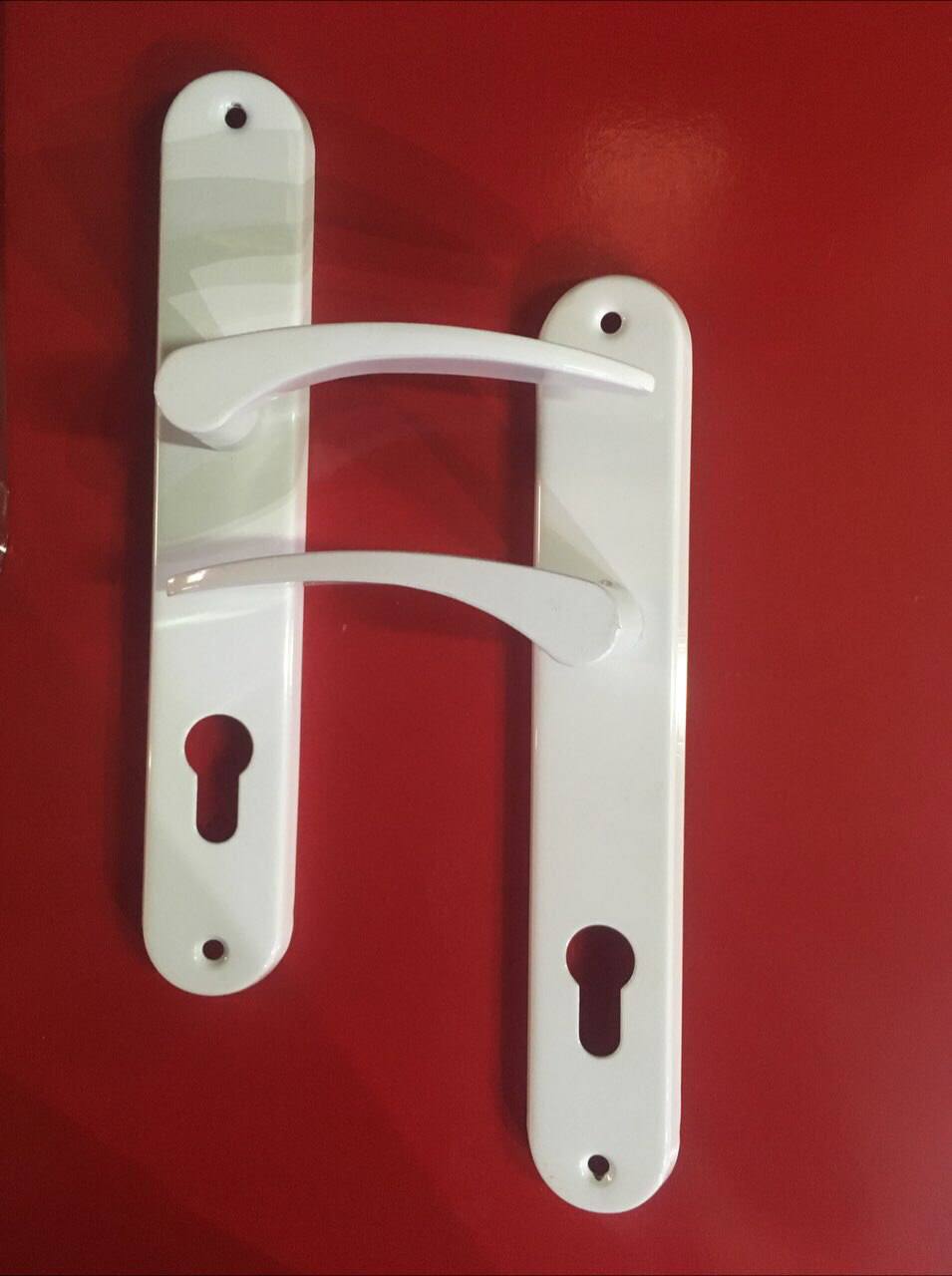 دستگيره پلاك ٣/٥سفيد يخچاليHmrسنگ