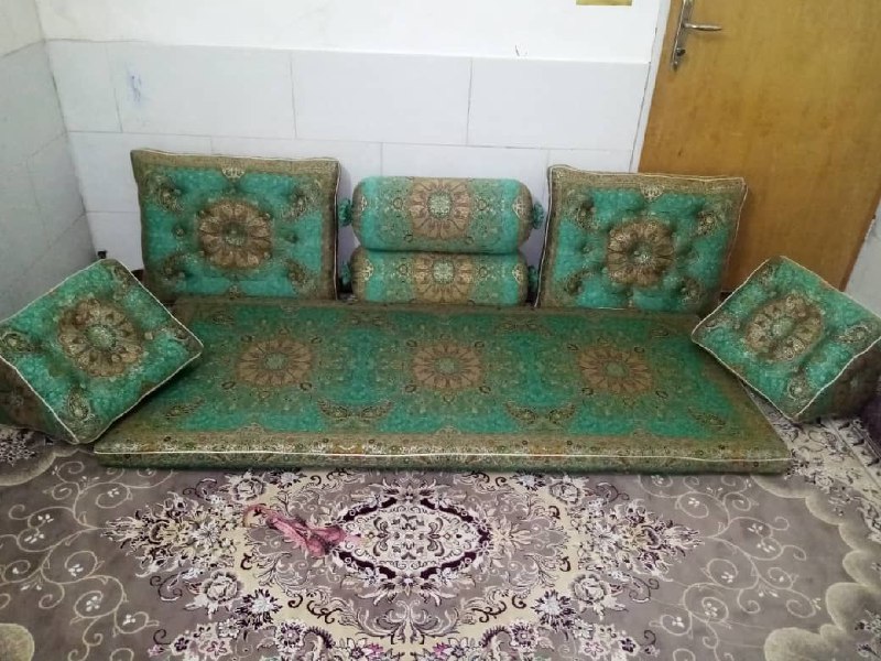 تواید پشتی شاه مشین در رنگهای مختلف