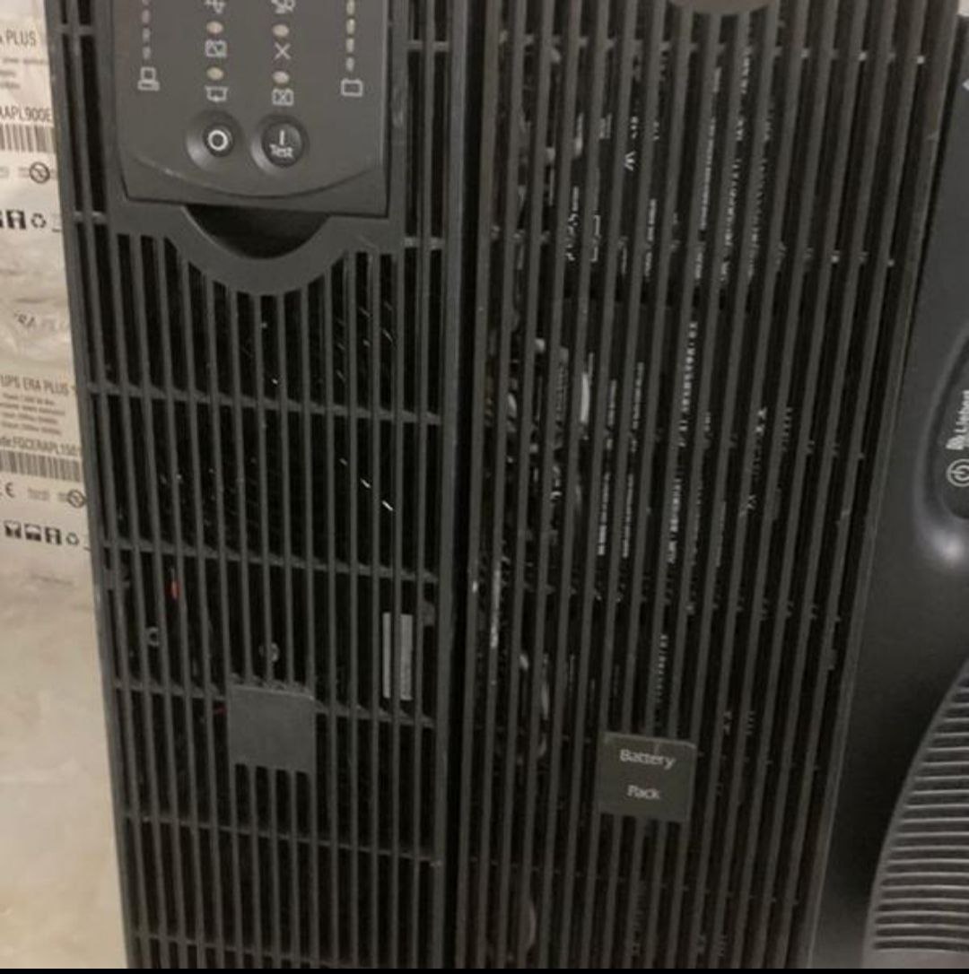 UPS APC SURT8000XLI8KVA بسیار تمی