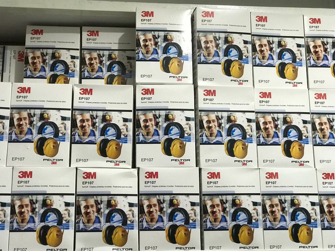 گوشی روی گوش ep091203745050936803