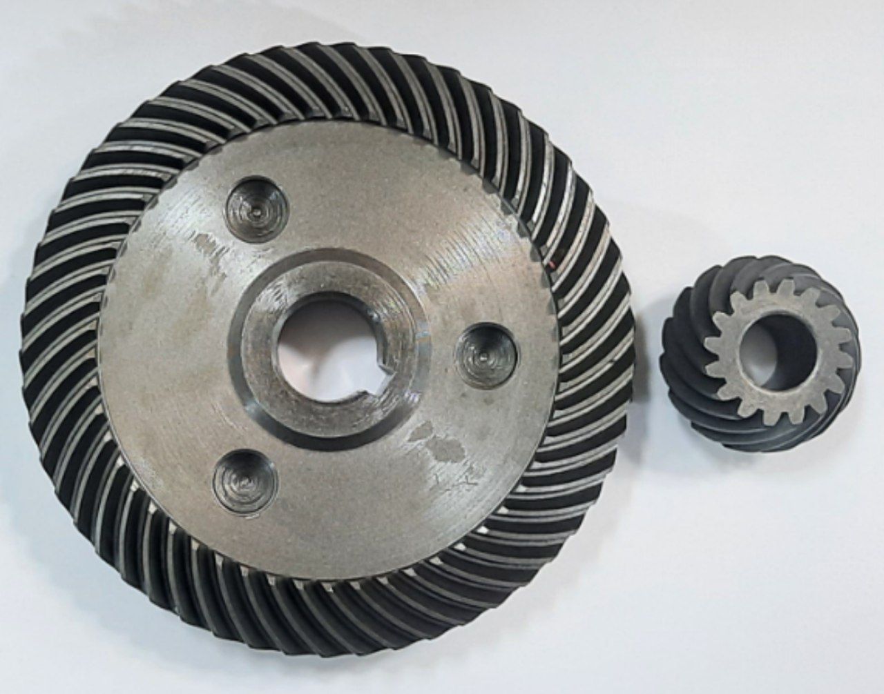 دنده سنگ فرز رونیکس ۳۲۱۰