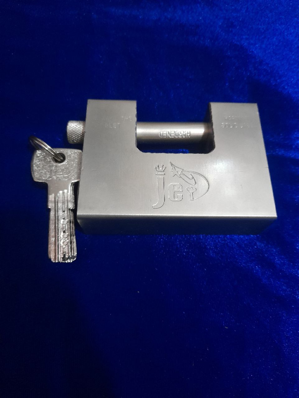 قفل کتابی مارک جیک سایز های ۷۴ ، 