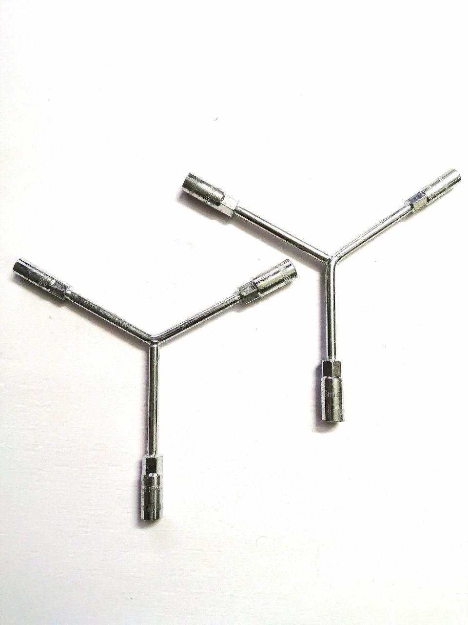 آچار سه پر بلنداستیل سفیدجنس عالی