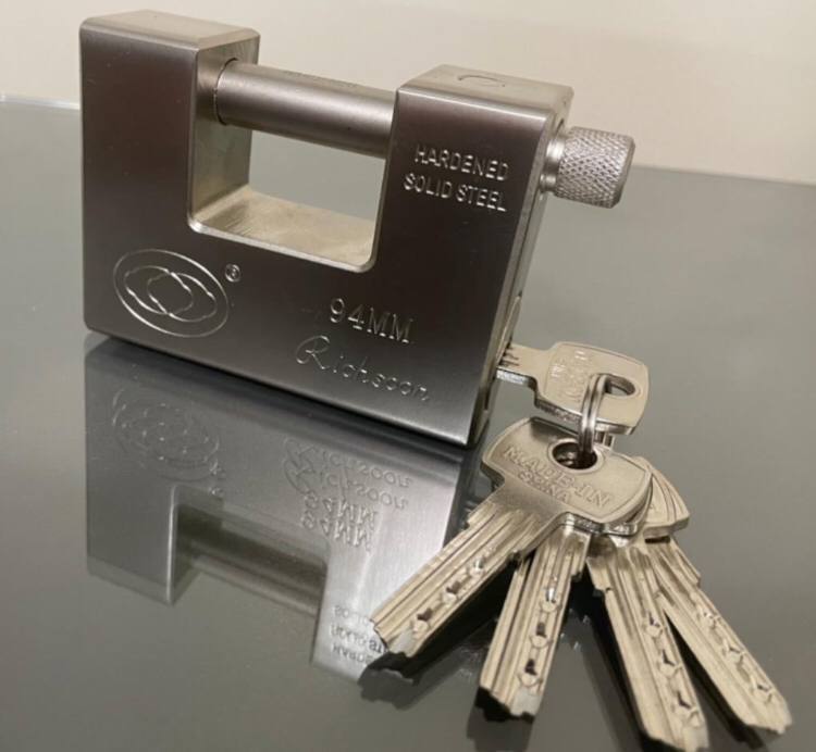 ٩٤فولادي ريچستونكارتن:٣٦عددينقدي: