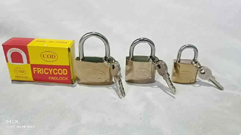 اویز طرح کلید سادهتعدادکارتن : 24