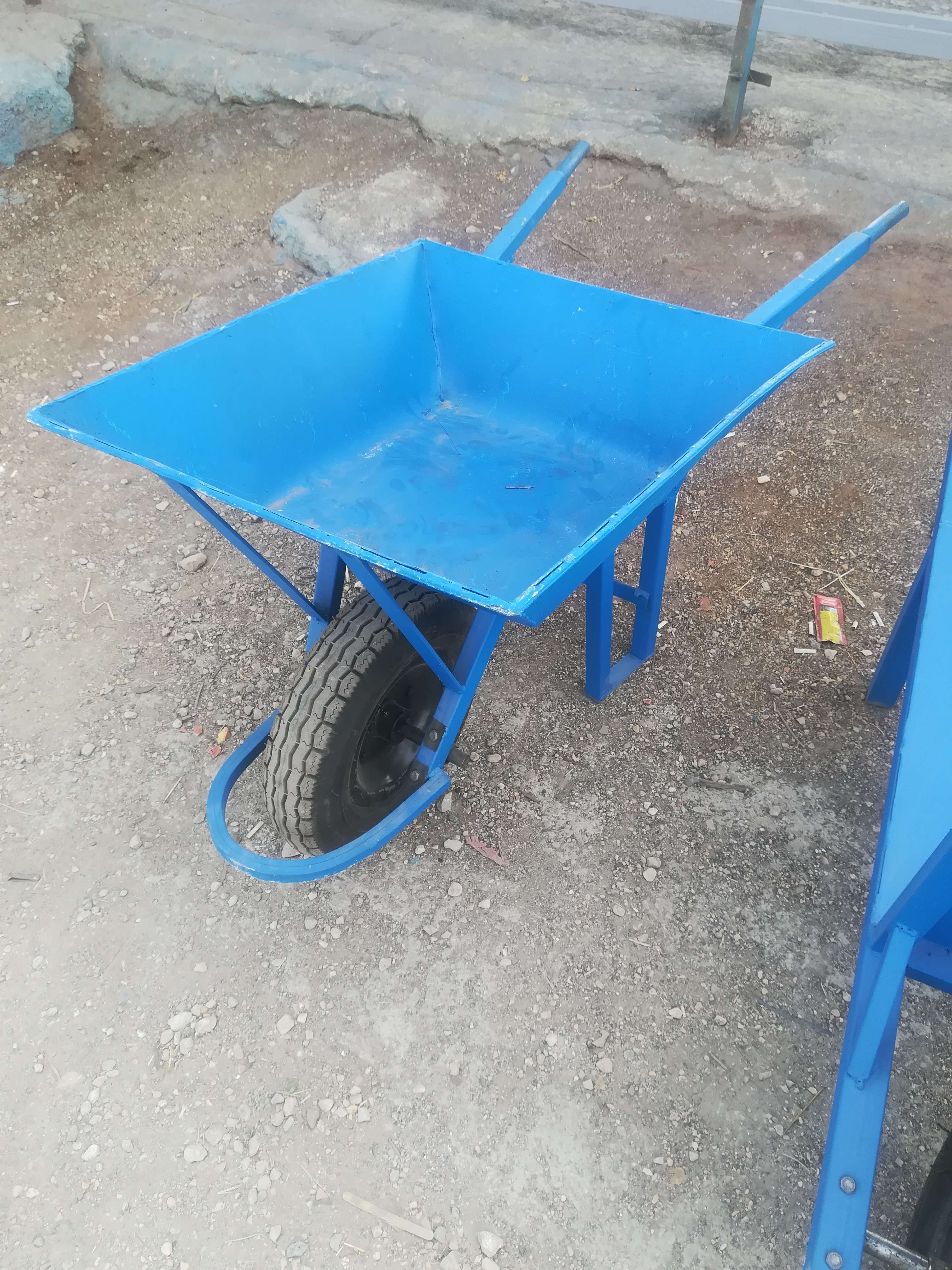 نی ریز ابزار