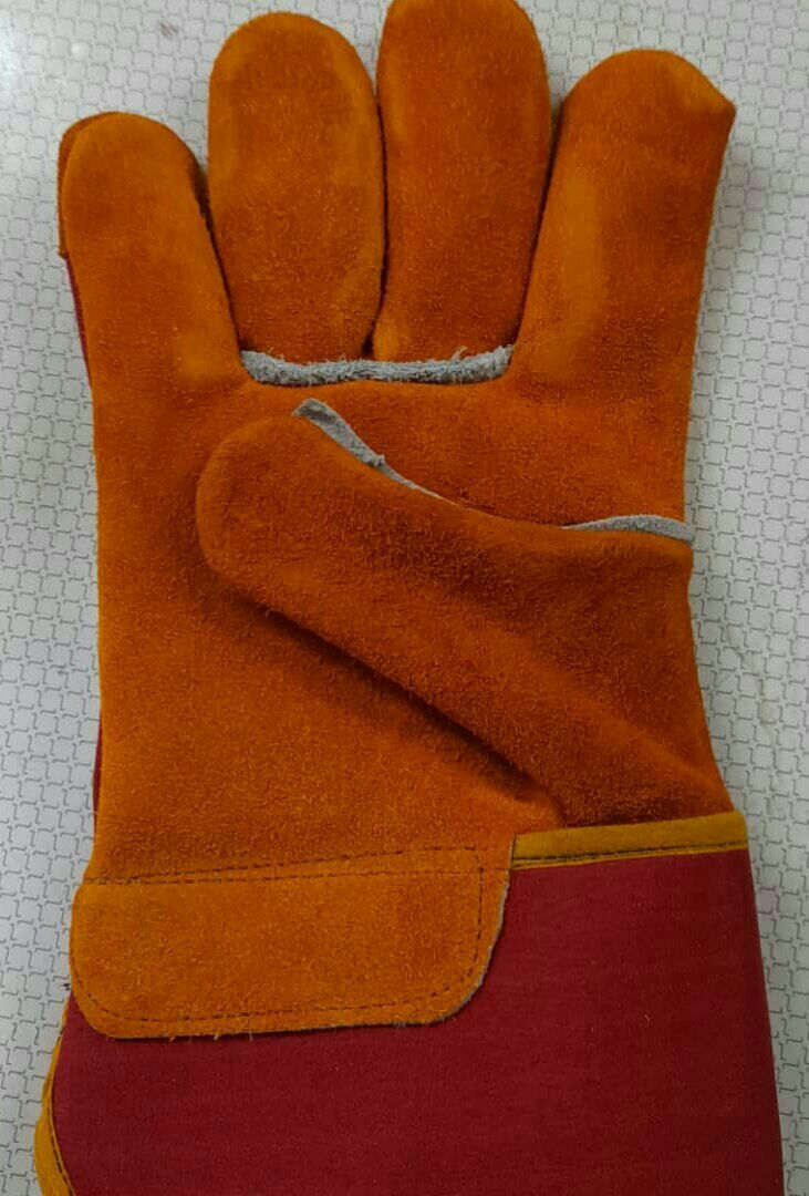 تولید کننده انواع دستکشهای تمام چرم