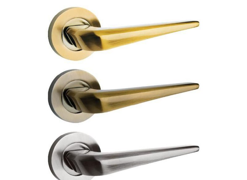 گروه تولیدی دستگیره آرکان 09120135