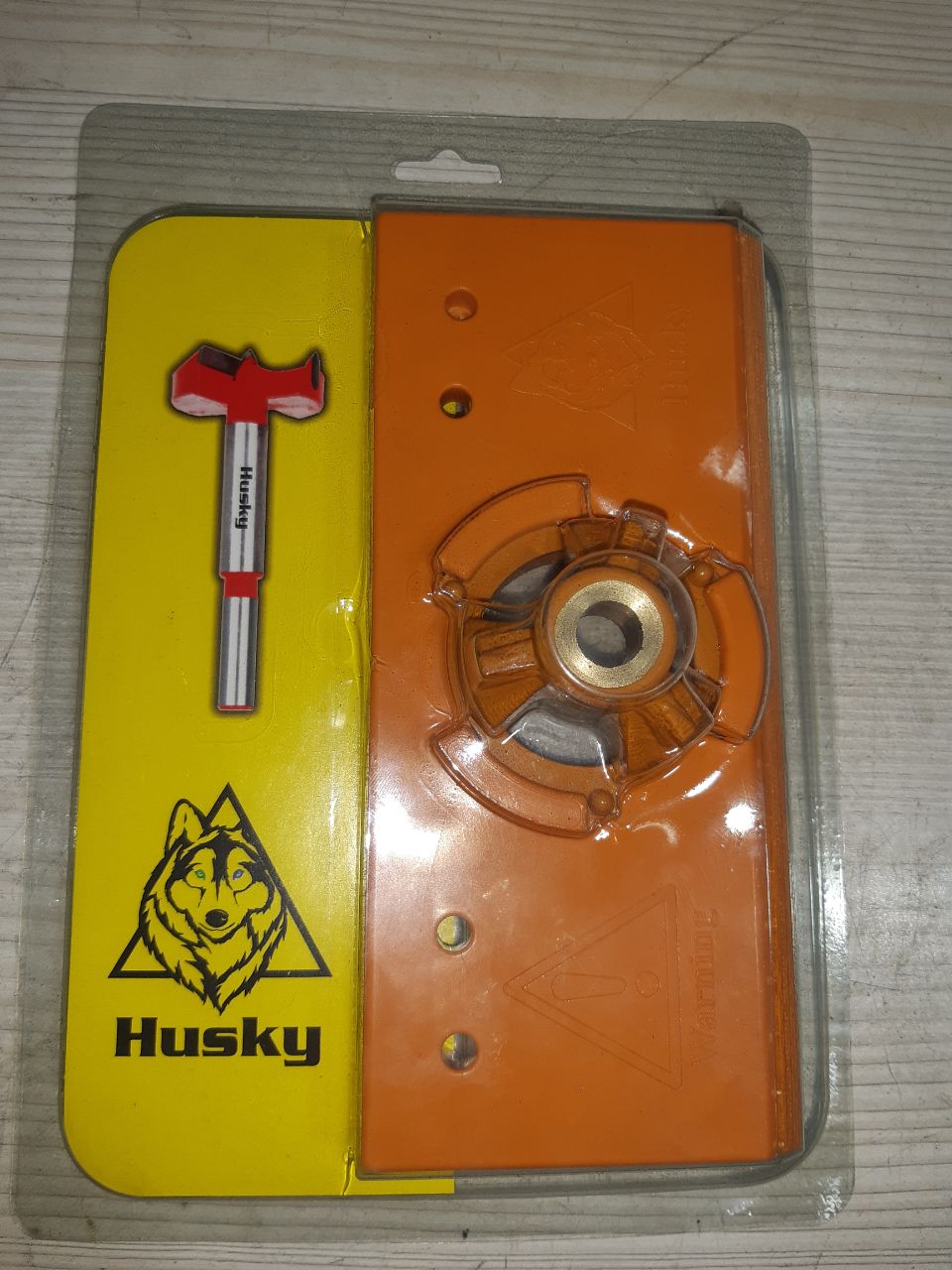 دنیای متهتولید و پخش شابلون‌ گازور