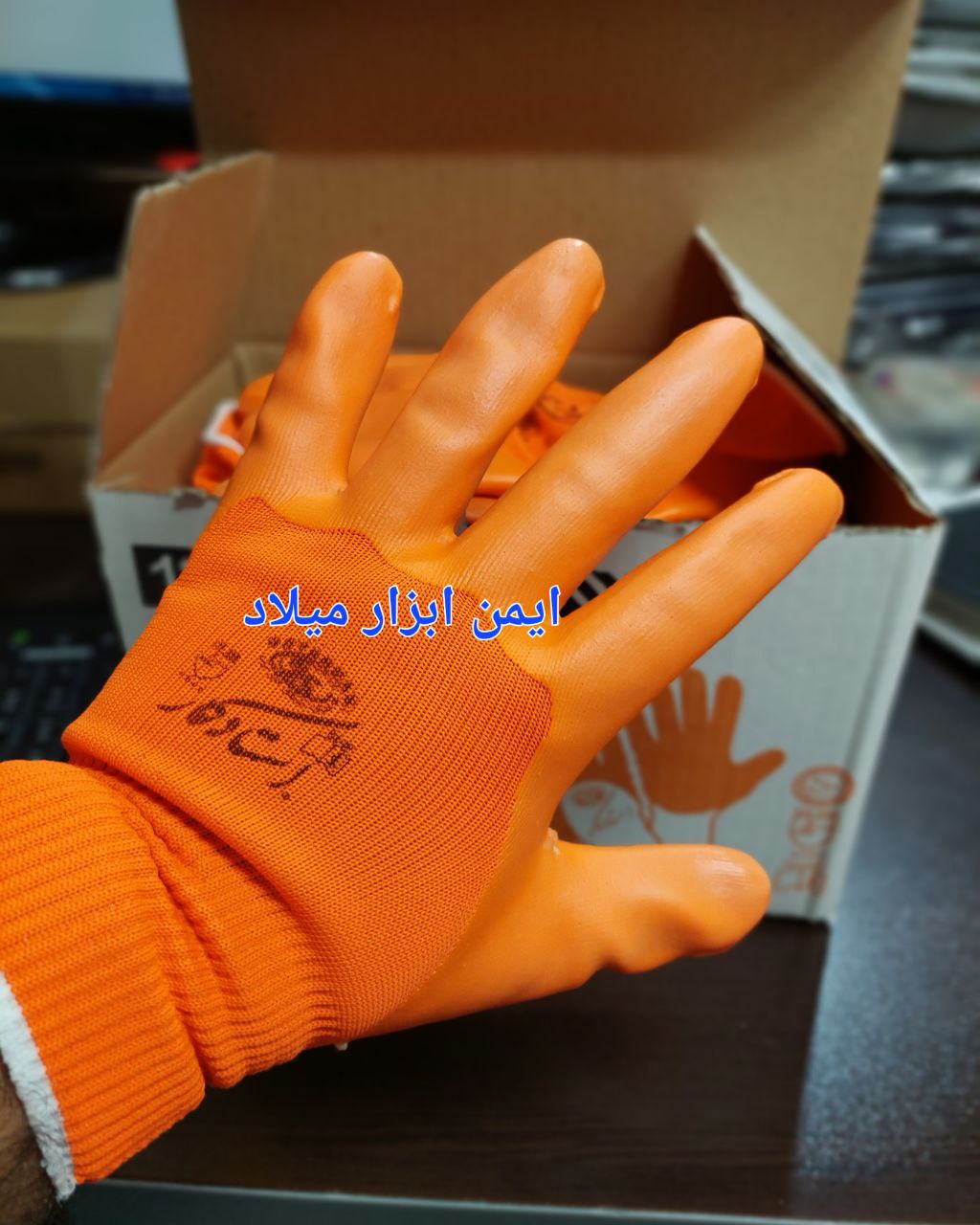 دستکش ژله ای استادکارکارتن ۱۸۰ جفت