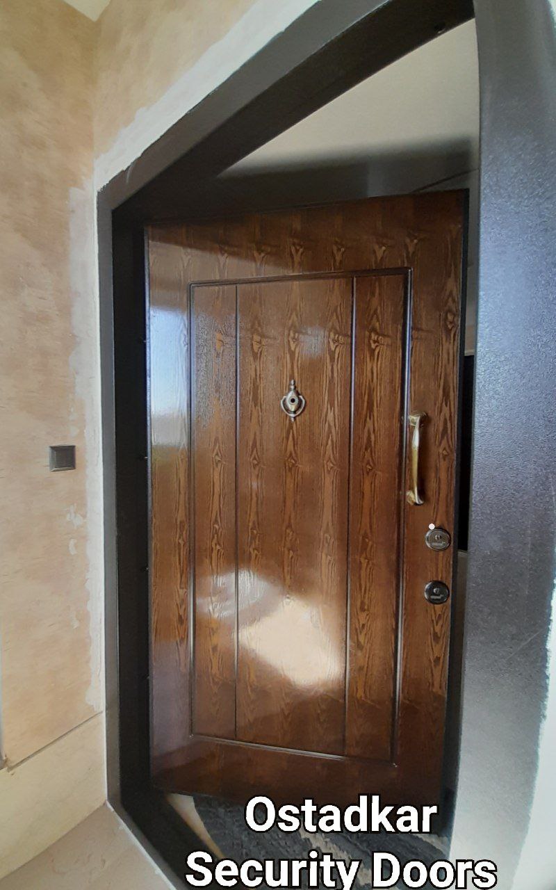 درب ضد سرقت فوق امنیتی استادکار وا