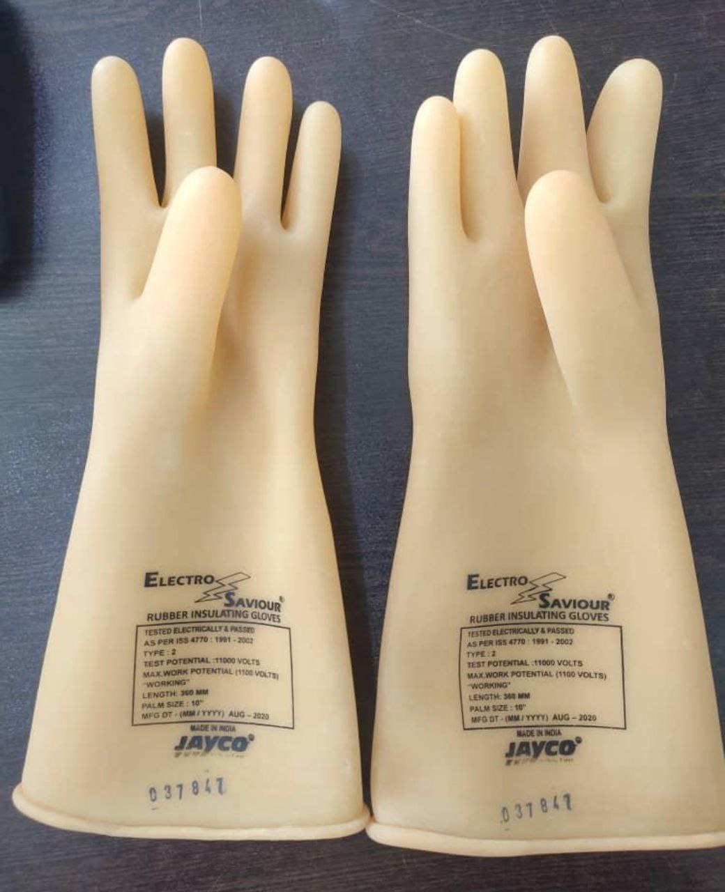 ایمن صنعت آسیادستکش عایق برق 11کی