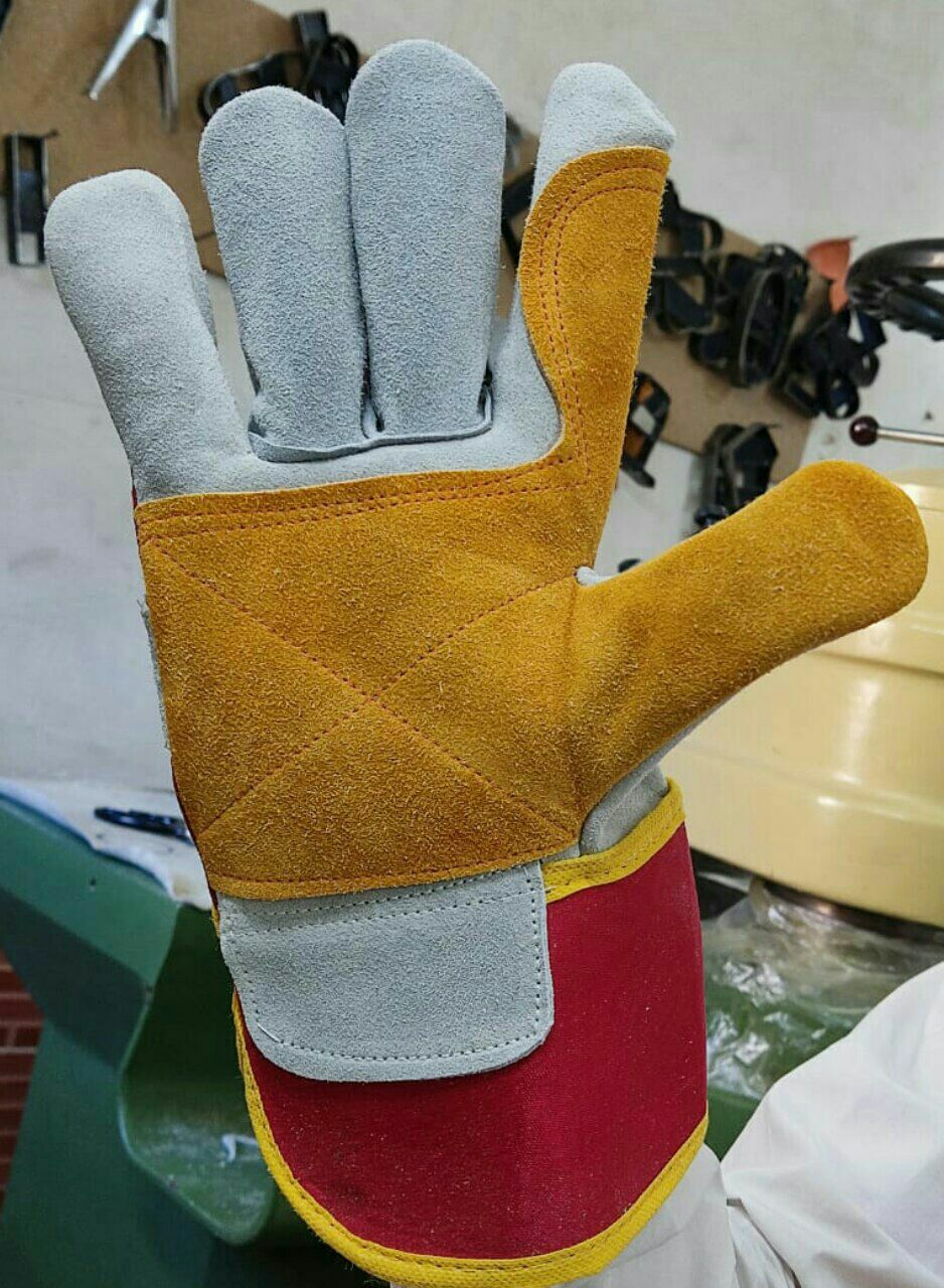 تولید کننده انواع دستکشهای تمام چرم