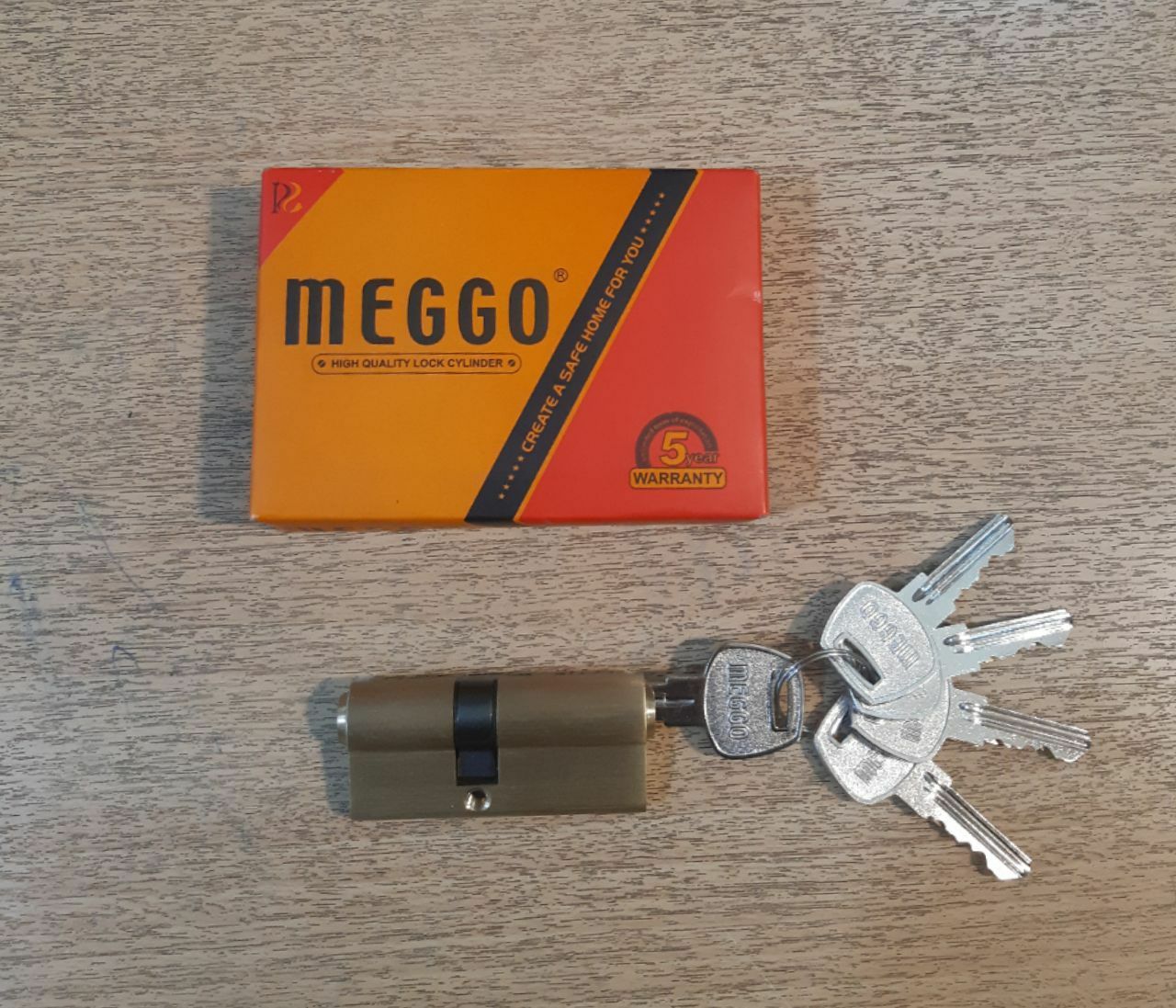 سیلندر ۷ کلید دوشیار مگو MEGGO کارت