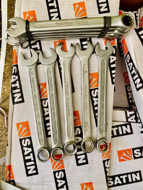 آچارهاي يك سر رينگ و يك سر تخت تكي 