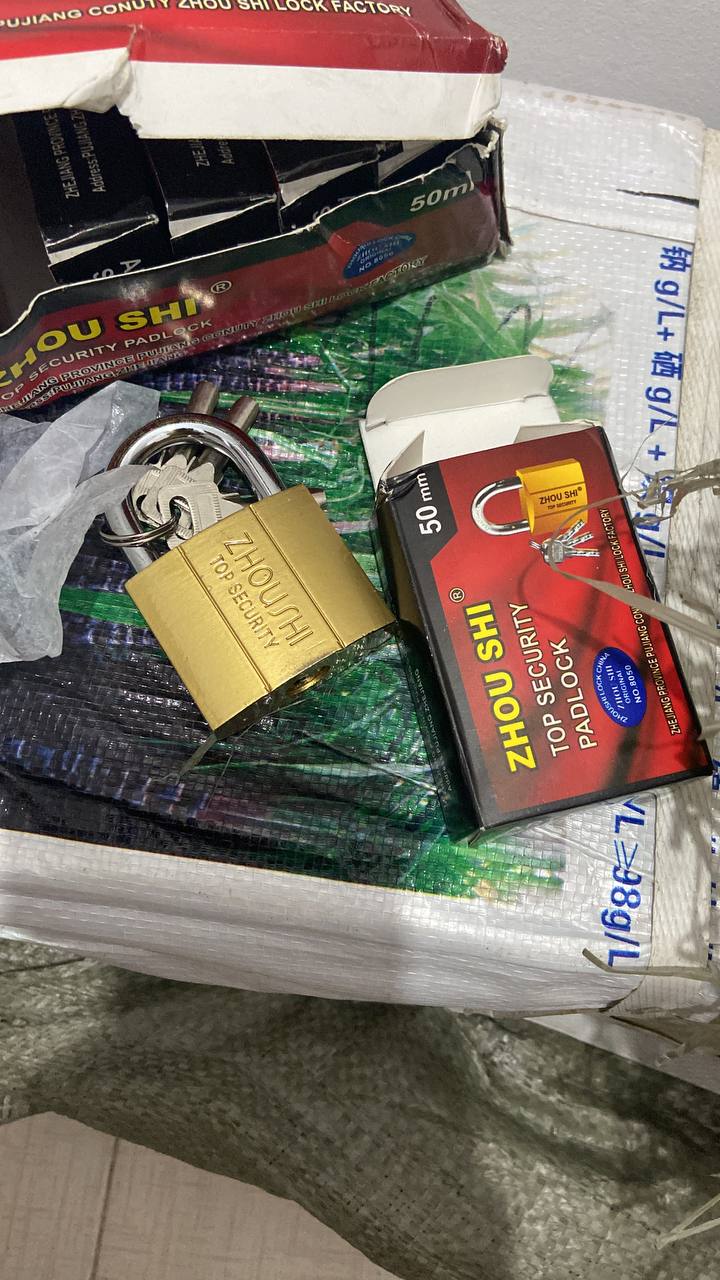 قفل اویز ۵۰ کلید قاشقیتعداد در کا