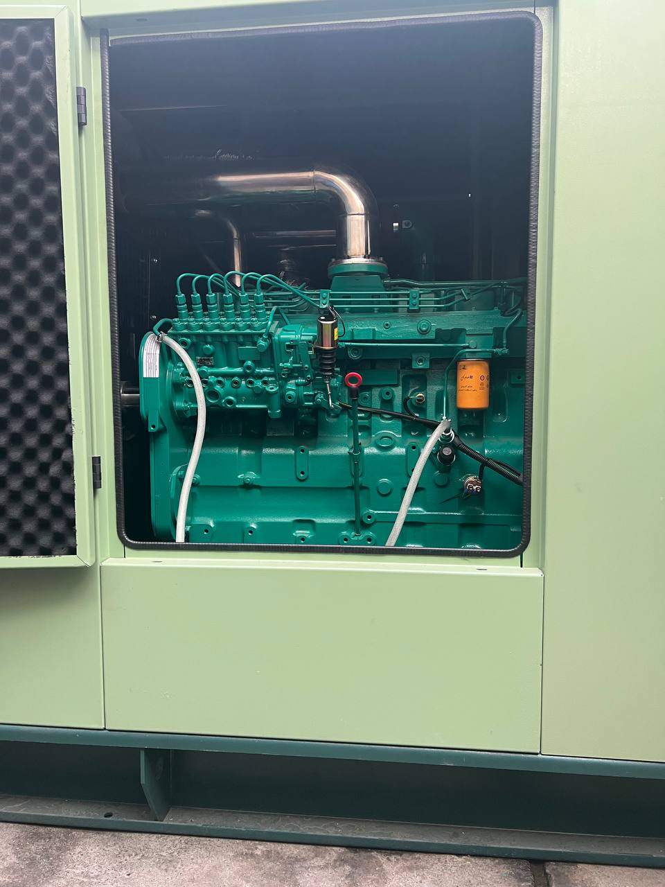 فروش دیزل ژنراتور سوپر سایلنت200KV